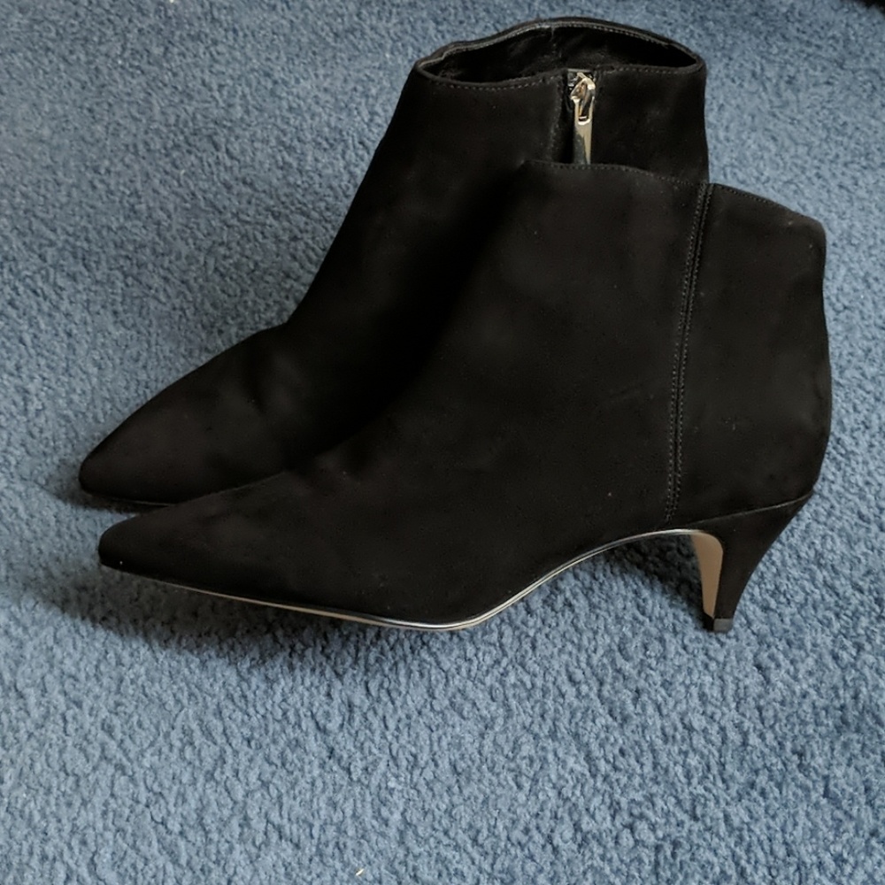 Boots - Picture 2 of 4